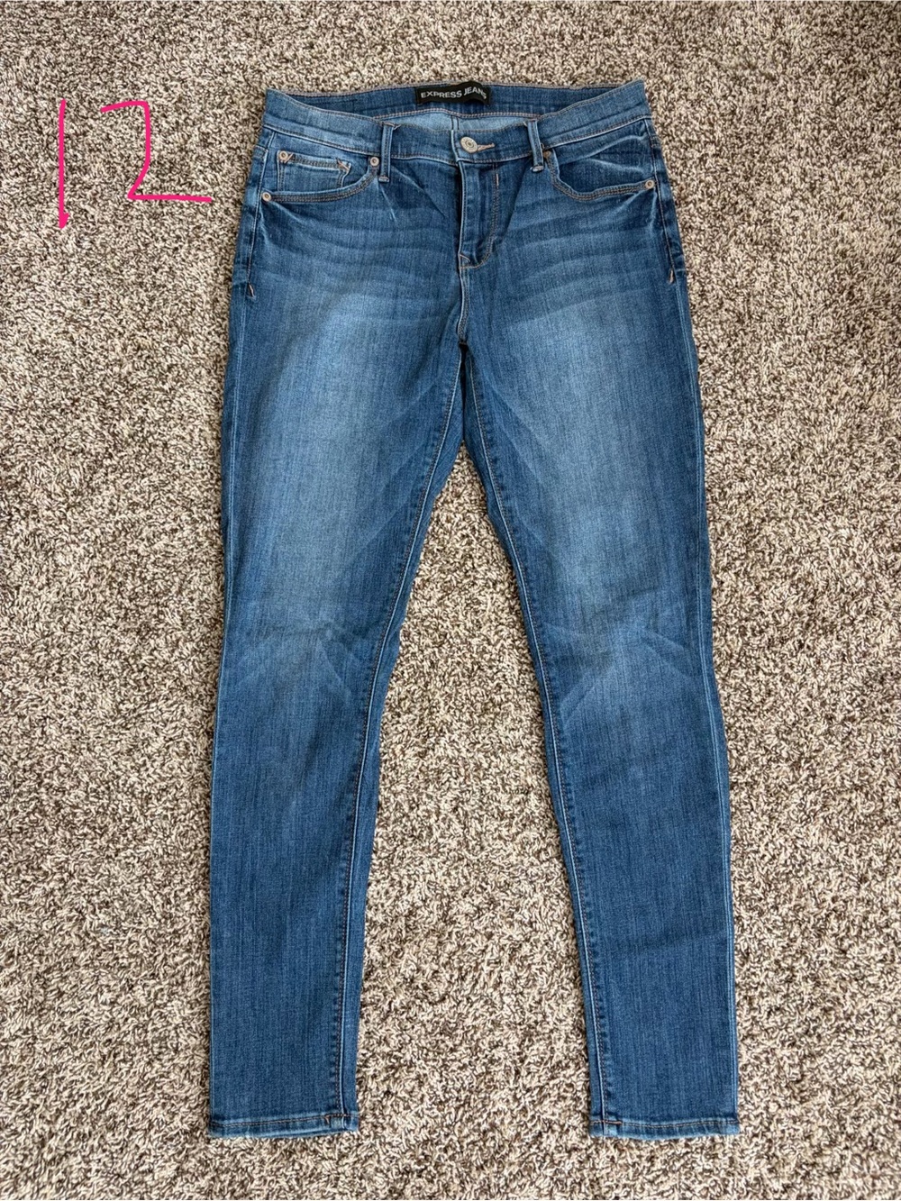 Express Women's Skinny Jeans in Medium Blue Wash